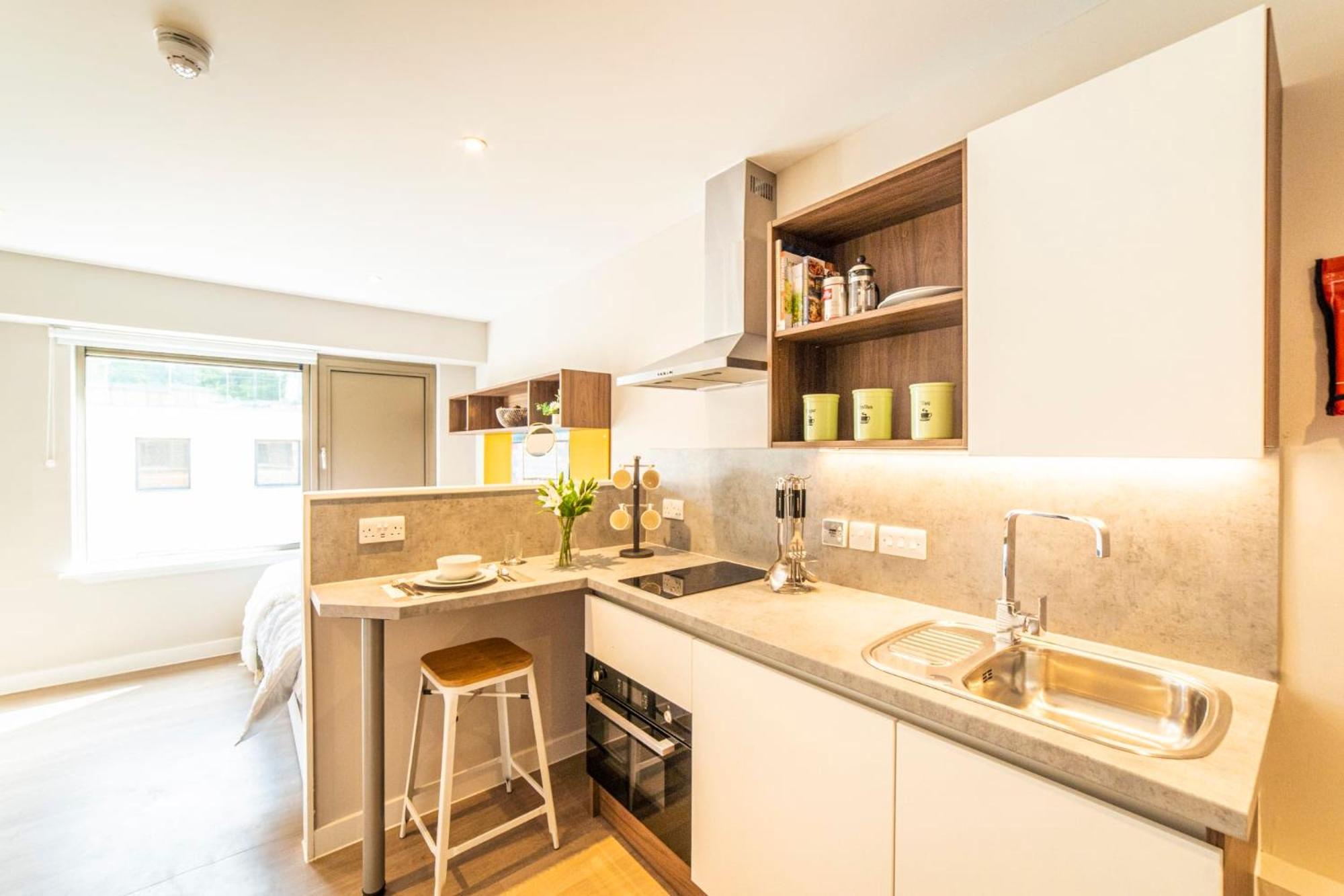 Stylish Studio Accommodations With Kitchen At Brewer'S Court In Edinburgh Eksteriør bilde